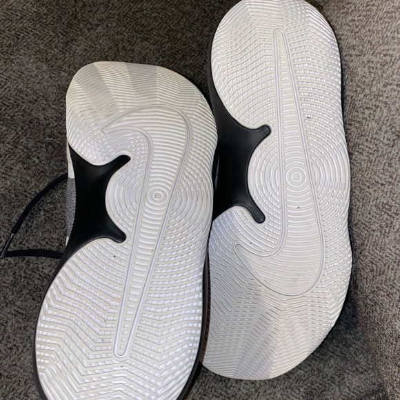 Nike running shoes - Picture 5 of 5